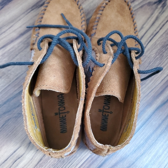 Minnetoka Hard Bottom Moccasins Women's 5.5 Brown Southwestern Detail - Picture 7 of 10